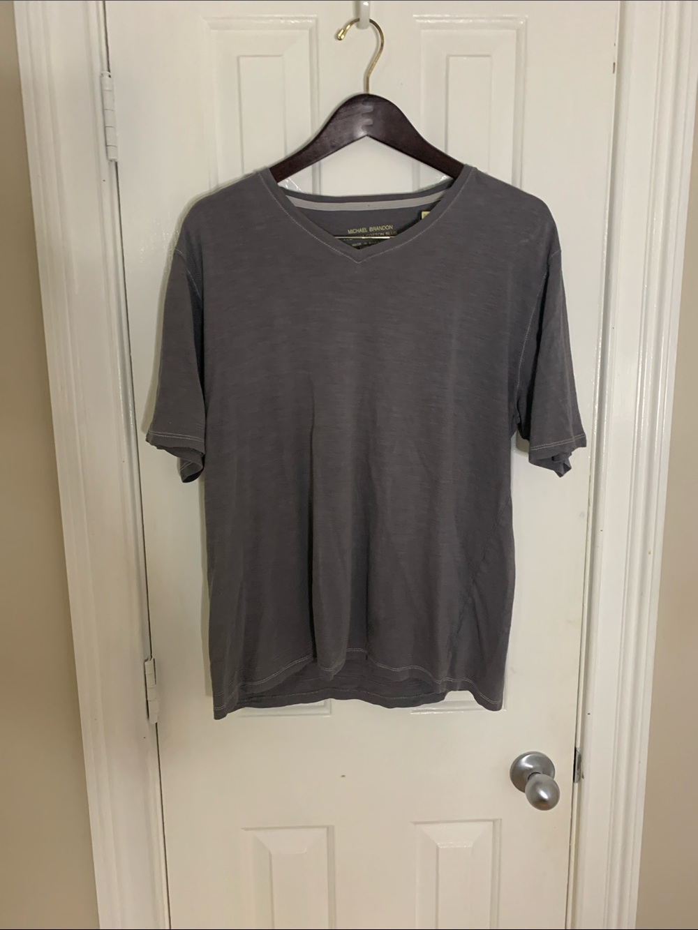 Michael Brandon Men's Charcoal V-Neck Short Sleeve Tee